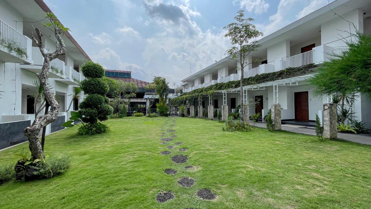 Lpp Convention Hotel Demangan Pakualaman Ngoại thất bức ảnh