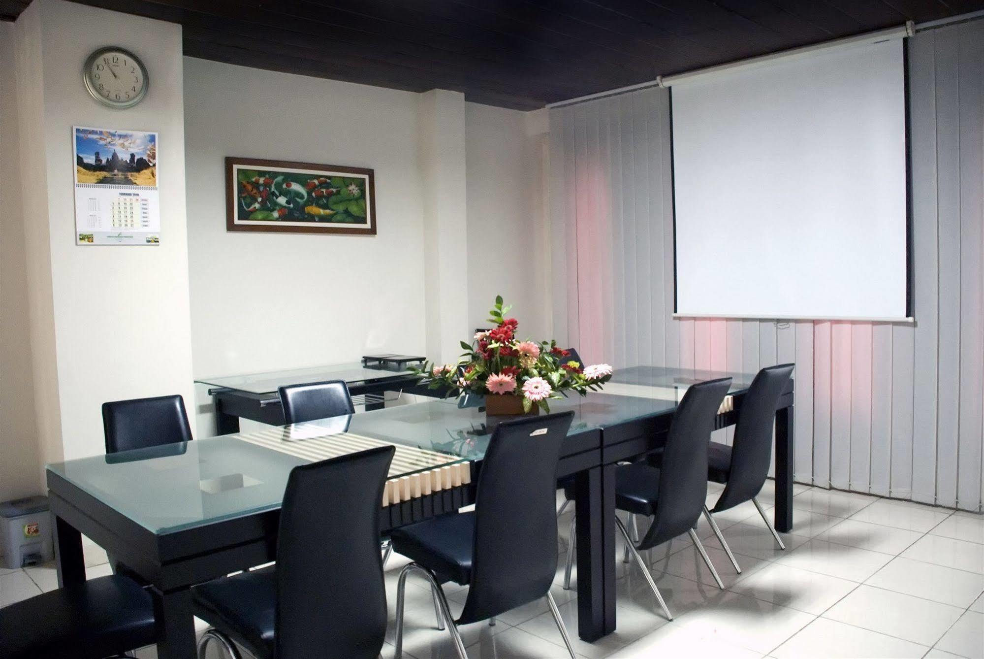 Lpp Convention Hotel Demangan Pakualaman Ngoại thất bức ảnh